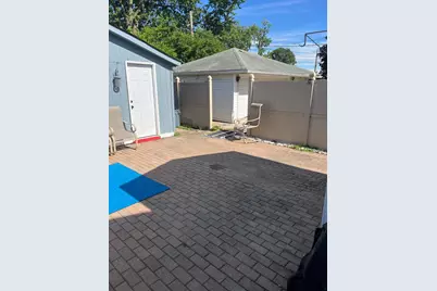 15943 Vine Avenue, Harvey, IL 60426 - Photo 2