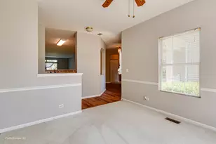 404 Cascade Ln, Oswego, IL 60543 - Photo 14