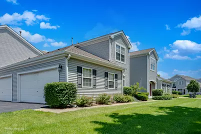 404 Cascade Lane #404, Oswego, IL 60543 - Photo 4