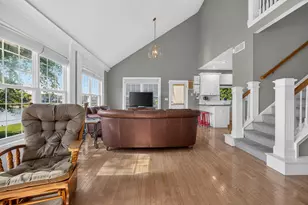 14 Rosewood Ct, Bloomington, IL 61704 - Photo 6