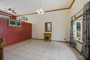 170 E Altgeld Ave, Glendale Heights, IL 60139 - Photo 8
