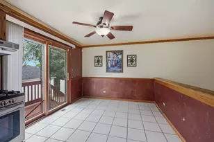 170 E Altgeld Ave, Glendale Heights, IL 60139 - Photo 10