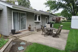 237 N Babcock Dr, Palatine, IL 60074 - Photo 38