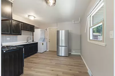 14238 Marshfield Avenue, Dixmoor, IL 60426 - Photo 10