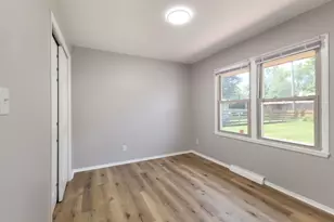 14238 Marshfield Ave, Dixmoor, IL 60426 - Photo 12
