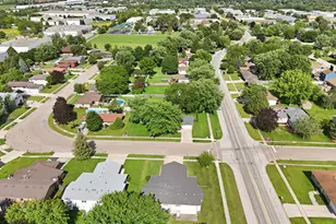 700 Michigan Ave, South Elgin, IL 60177 - Photo 24