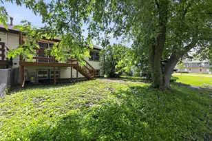 642 Swan Dr, Grayslake, IL 60030 - Photo 28