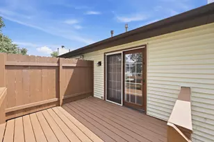 642 Swan Dr, Grayslake, IL 60030 - Photo 26