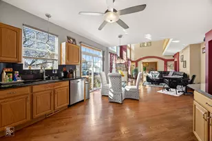 8 Fairfax Ct, Bolingbrook, IL 60490 - Photo 10