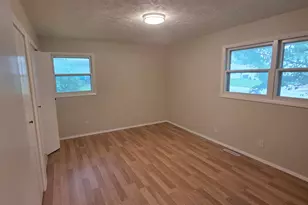 603 Kenneth St, Heyworth, IL 61745 - Photo 10