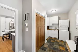 198 N Glenview Ave, Elmhurst, IL 60126 - Photo 18
