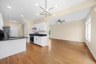 1644 Windward Ave, Naperville, IL 60563 - Photo 18