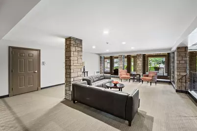 2400 Archbury Drive #2E, Park Ridge, IL 60068 - Photo 16