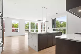 2611 N Hermitage Ave, Chicago, IL 60614 - Photo 2