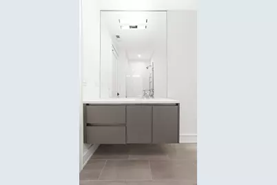 2611 N Hermitage Avenue #217, Chicago, IL 60614 - Photo 6