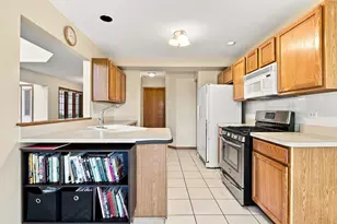 150 Harper Ln, Lemont, IL 60439 - Photo 10