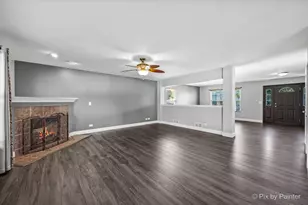 605 Courtney Ln, Marengo, IL 60152 - Photo 8