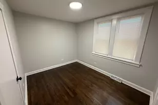 13410 S Brandon Ave, Chicago, IL 60633 - Photo 10
