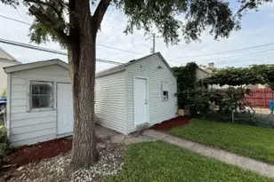13410 S Brandon Ave, Chicago, IL 60633 - Photo 34