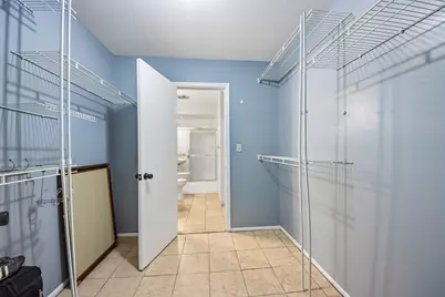 800 E Old Willow Road #208, Prospect Heights, IL 60070 - Photo 14