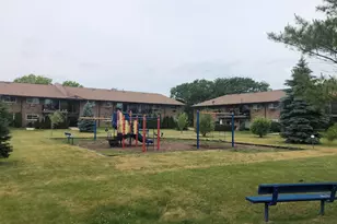 800 E Old Willow Rd, Prospect Heights, IL 60070 - Photo 22