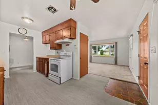1006 Copper Dr, Machesney Park, IL 61115 - Photo 6