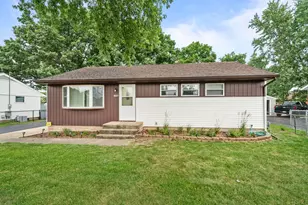 1006 Copper Dr, Machesney Park, IL 61115 - Photo 1