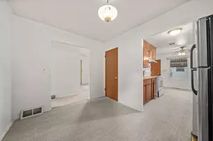 1006 Copper Dr, Machesney Park, IL 61115 - Photo 10