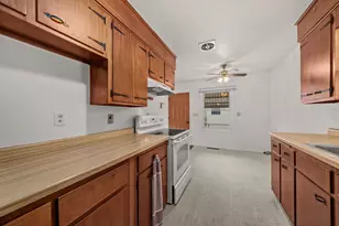 1006 Copper Dr, Machesney Park, IL 61115 - Photo 8