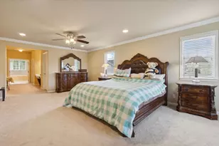 391 Lake Run Ln, North Aurora, IL 60542 - Photo 16