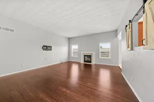 2939 Vaughndale Dr, Machesney Park, IL 61115 - Photo 12