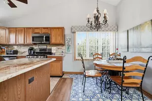 1994 Gary Ct, Schaumburg, IL 60193 - Photo 12