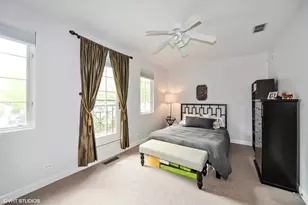 708 N Orleans St, Chicago, IL 60654 - Photo 14