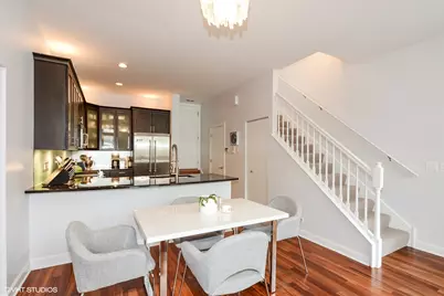 708 N Orleans Street #A, Chicago, IL 60654 - Photo 6