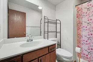 1214 Lancaster Dr, Champaign, IL 61821 - Photo 22