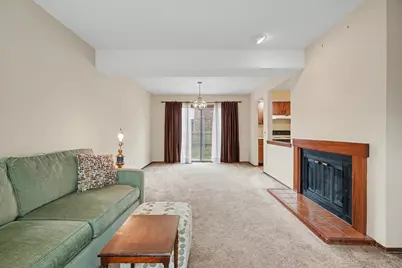 1214 Lancaster Drive #1214, Champaign, IL 61821 - Photo 8