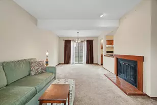 1214 Lancaster Dr, Champaign, IL 61821 - Photo 8