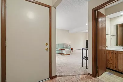 1214 Lancaster Drive #1214, Champaign, IL 61821 - Photo 6