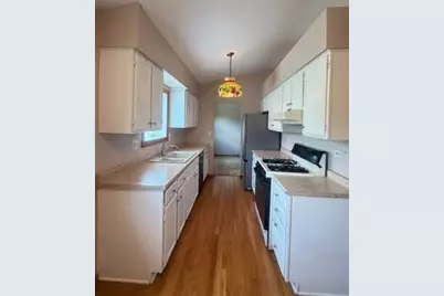 300 Aster Court, Aurora, IL 60504 - Photo 4