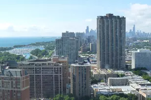655 W Irving Park Rd, Chicago, IL 60613 - Photo 16