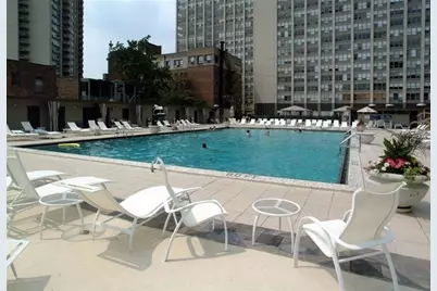 655 W Irving Park Road #3313, Chicago, IL 60613 - Photo 20