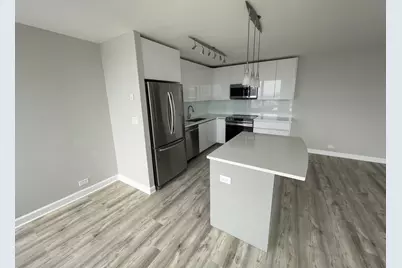 655 W Irving Park Road #3313, Chicago, IL 60613 - Photo 10