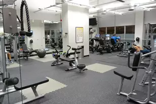 655 W Irving Park Rd, Chicago, IL 60613 - Photo 22