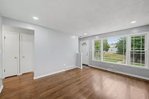 [Address not provided], Chicago, IL 60628 - Photo 4
