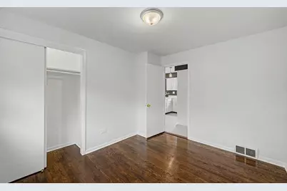 [Address not provided], Chicago, IL 60628 - Photo 12