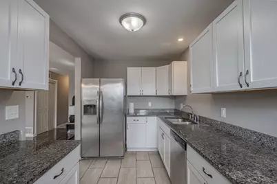 100 Fairwood Drive, Bolingbrook, IL 60440 - Photo 8