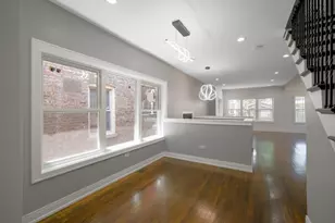 7625 S Clyde Ave, Chicago, IL 60649 - Photo 8