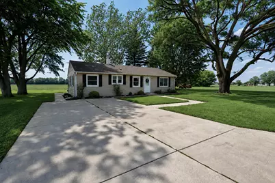 2757 School Drive, Morris, IL 60450 - Photo 2