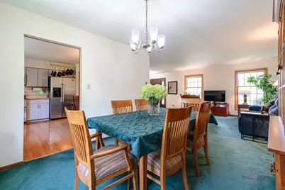 820 Long Meadow Drive, Schaumburg, IL 60193 - Photo 10