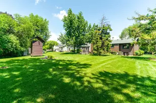 820 Long Meadow Dr, Schaumburg, IL 60193 - Photo 42